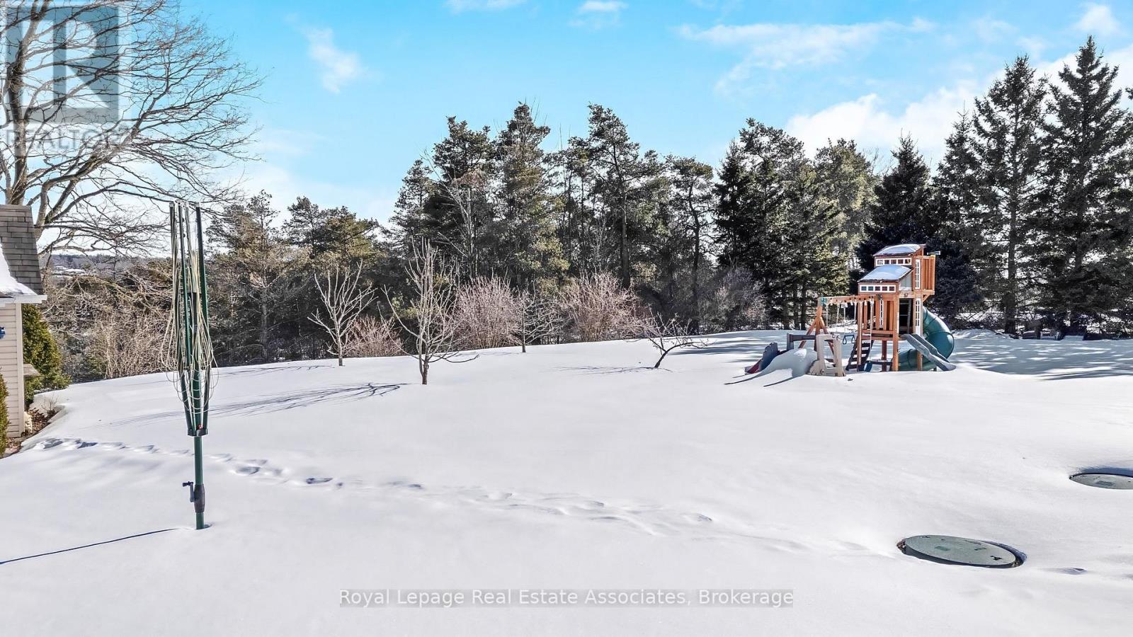 10 Kildare Drive, Erin, Ontario  N0B 1T0 - Photo 36 - X12842706