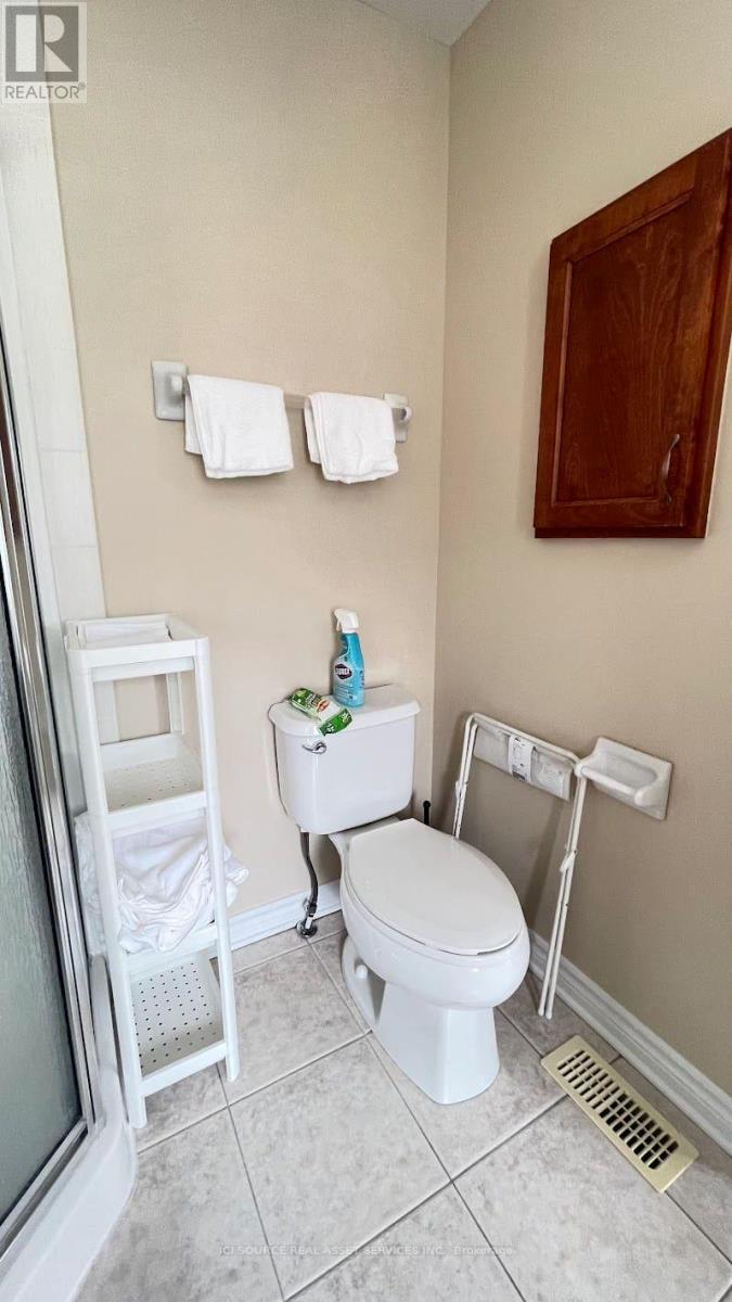 27 Torbec Avenue, Ottawa, Ontario  K2T 0B6 - Photo 11 - X12842722