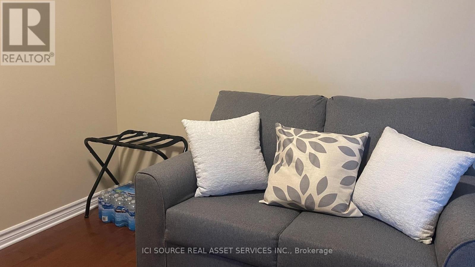 27 Torbec Avenue, Ottawa, Ontario  K2T 0B6 - Photo 25 - X12842722