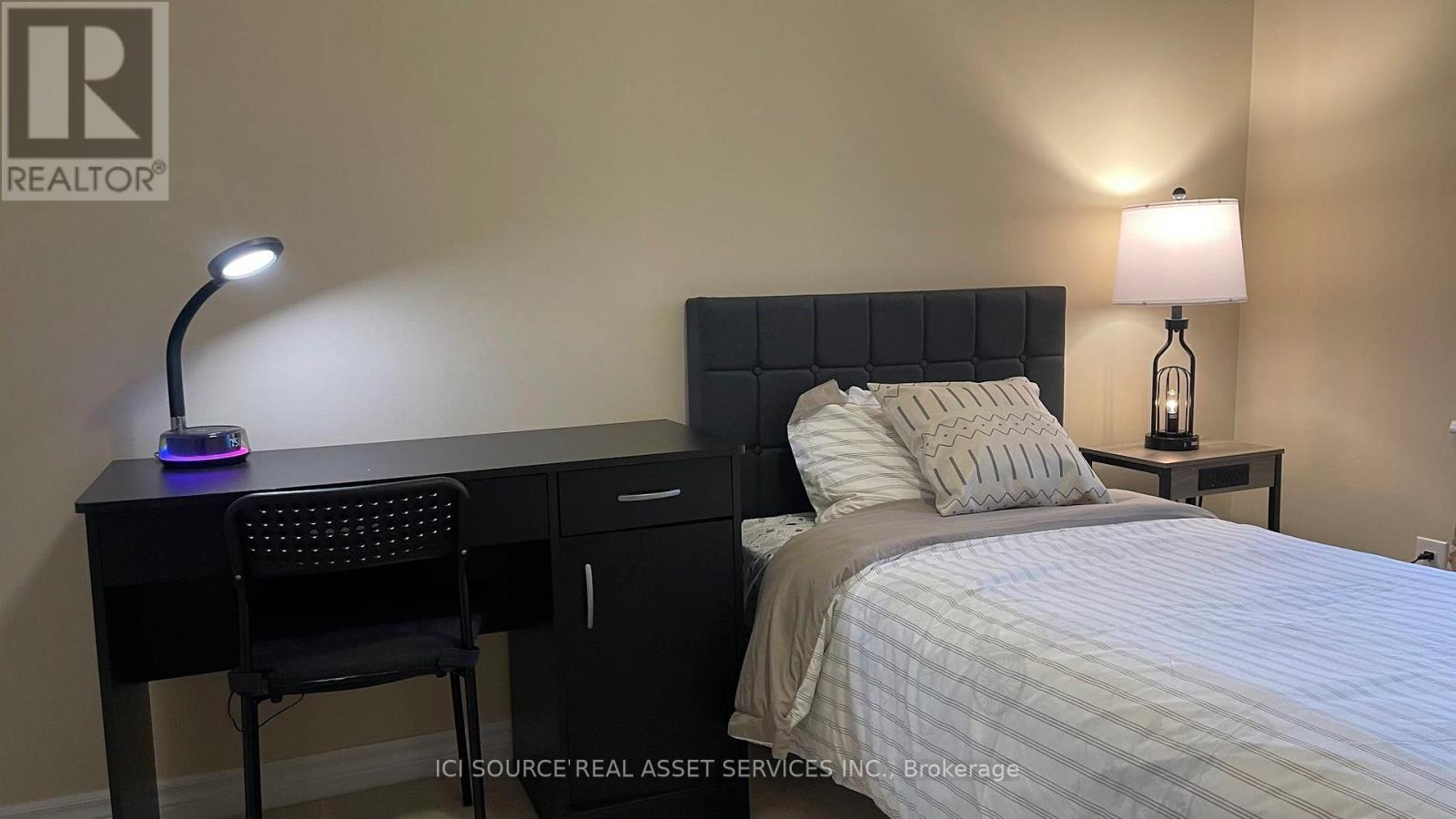 27 Torbec Avenue, Ottawa, Ontario  K2T 0B6 - Photo 28 - X12842722