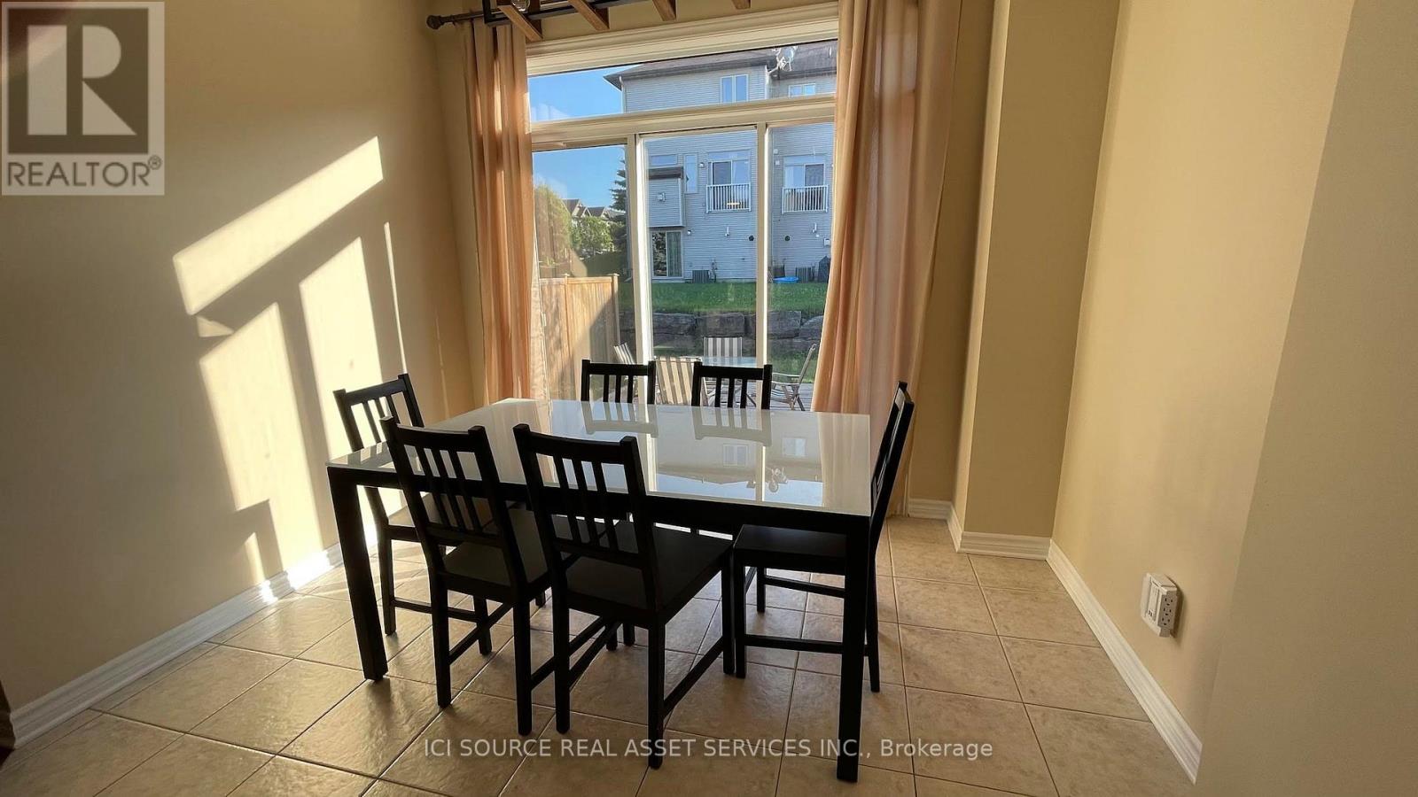 27 Torbec Avenue, Ottawa, Ontario  K2T 0B6 - Photo 37 - X12842722