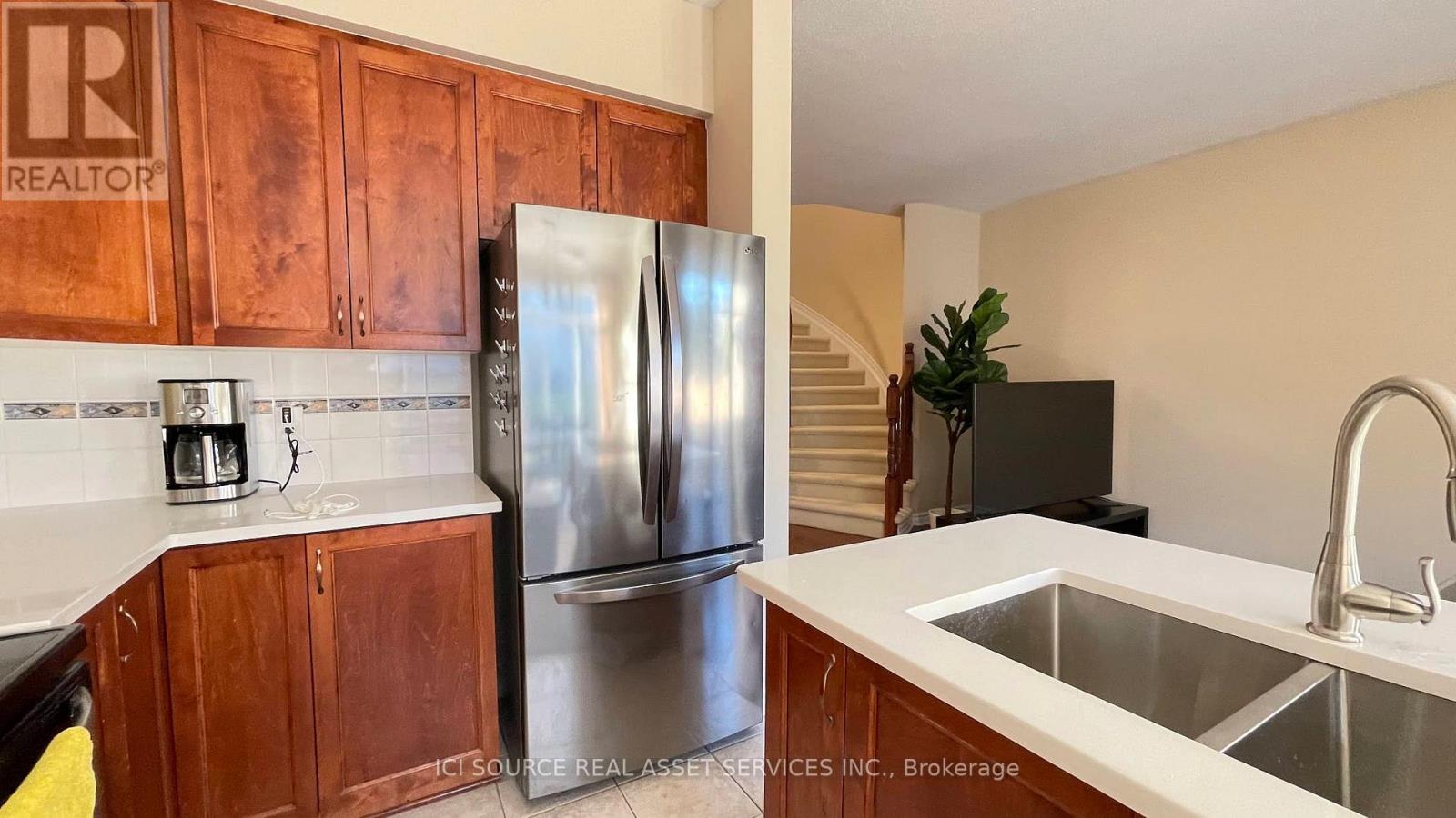 27 Torbec Avenue, Ottawa, Ontario  K2T 0B6 - Photo 38 - X12842722