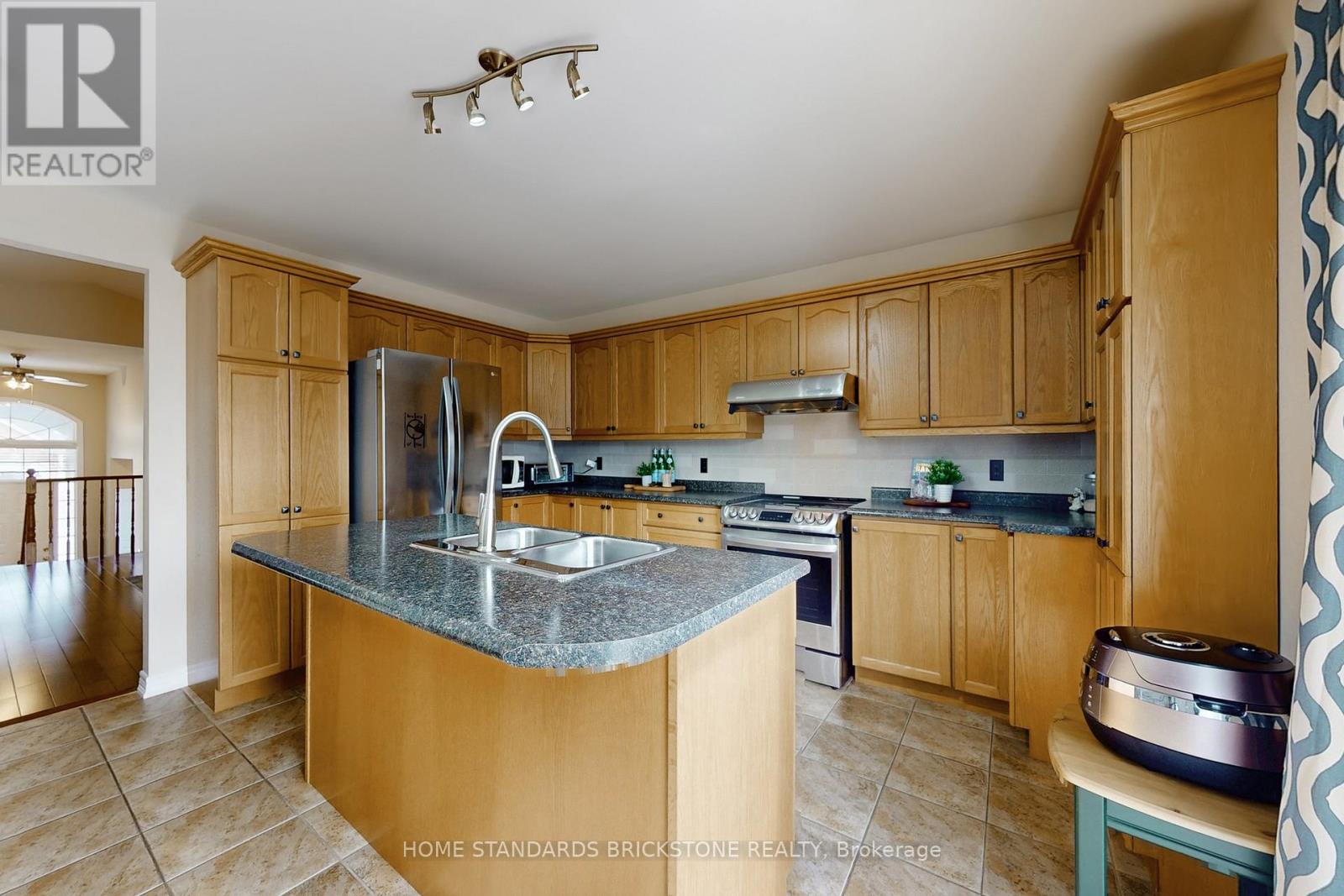 412 Autumn Crescent, Welland, Ontario  L3C 7J9 - Photo 11 - X12842738