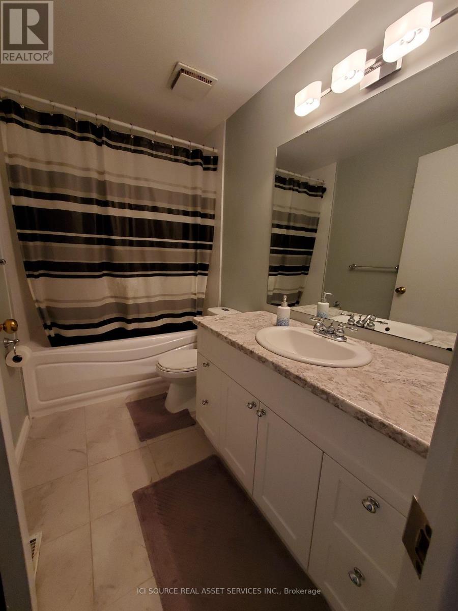 19 - 210 Highland Crescent, Kitchener, Ontario  N2M 5H7 - Photo 19 - X12842756