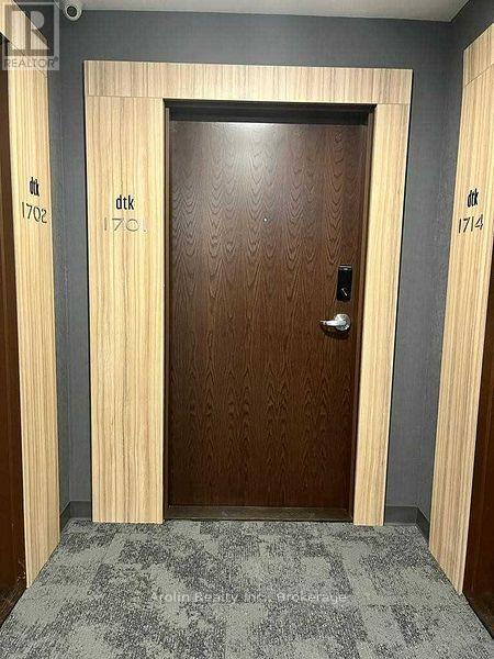 1701 - 60 Frederick Street, Kitchener, Ontario  N2H 2L7 - Photo 3 - X12842804