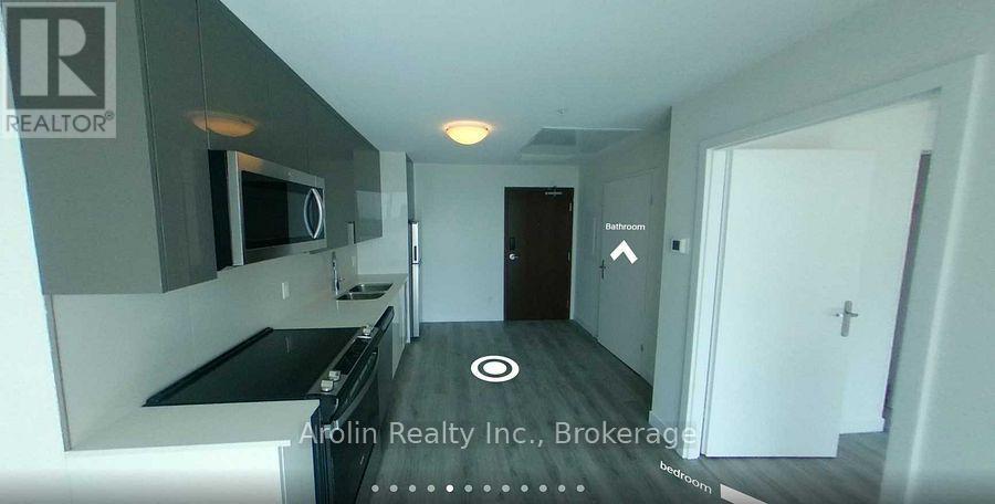 1701 - 60 Frederick Street, Kitchener, Ontario  N2H 2L7 - Photo 4 - X12842804