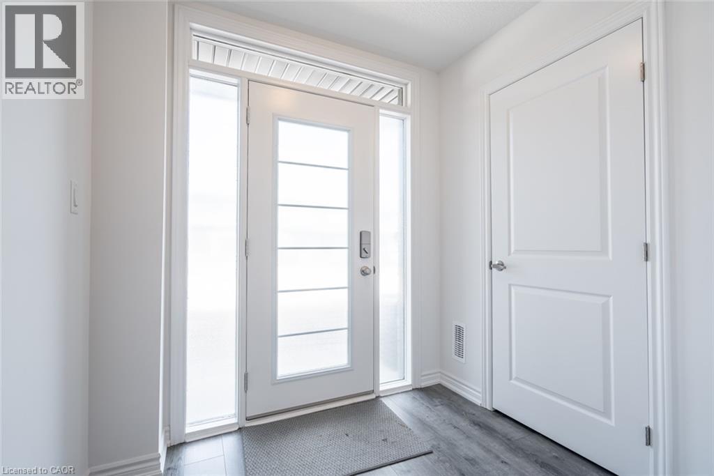 4874 Connor Drive, Beamsville, Ontario  L0R 1B4 - Photo 3 - 40809403