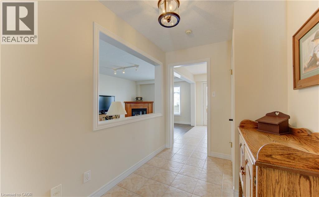 168 Bridgewater Crescent, Waterloo, Ontario N2M 2T3 - Photo 11 - 40808486