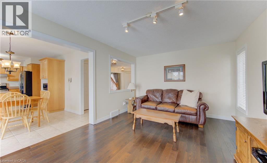 168 Bridgewater Crescent, Waterloo, Ontario N2M 2T3 - Photo 21 - 40808486