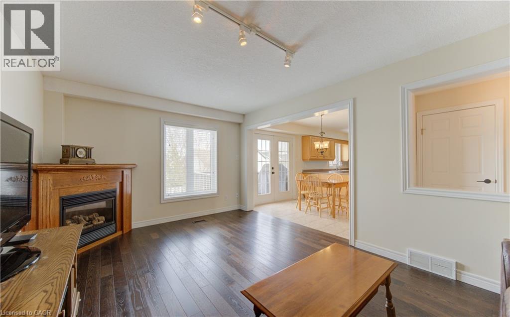 168 Bridgewater Crescent, Waterloo, Ontario N2M 2T3 - Photo 22 - 40808486