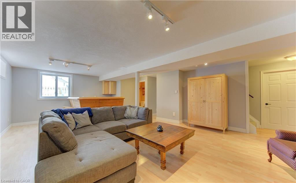 168 Bridgewater Crescent, Waterloo, Ontario N2M 2T3 - Photo 34 - 40808486