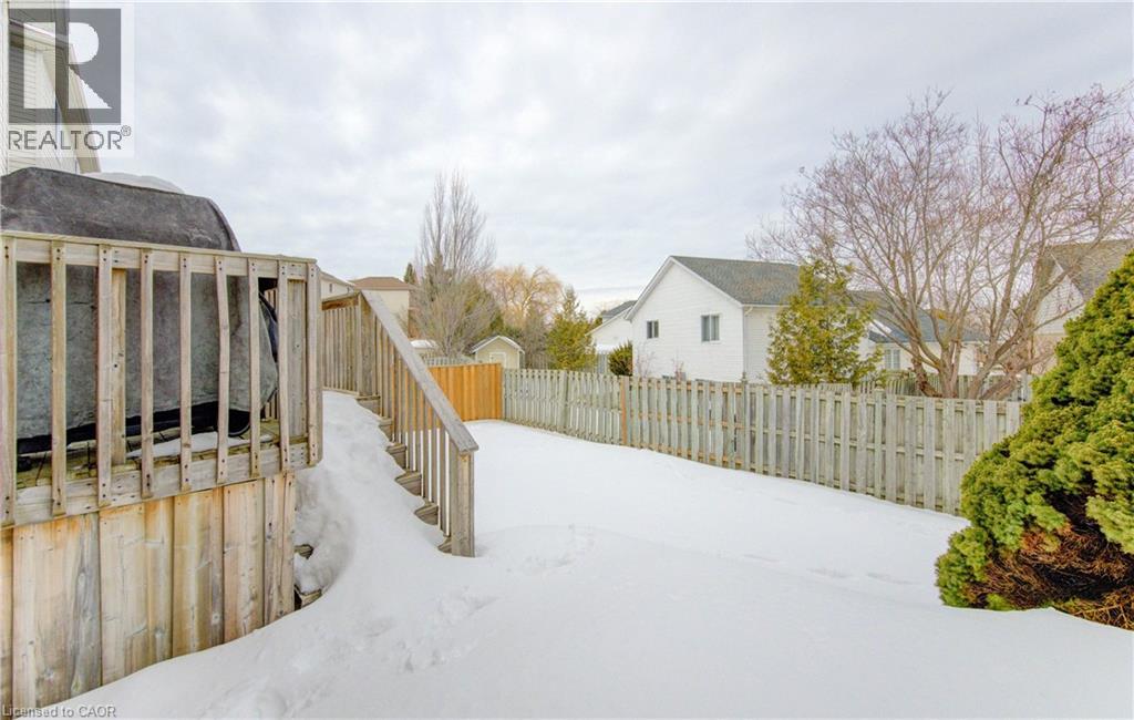 168 Bridgewater Crescent, Waterloo, Ontario N2M 2T3 - Photo 43 - 40808486