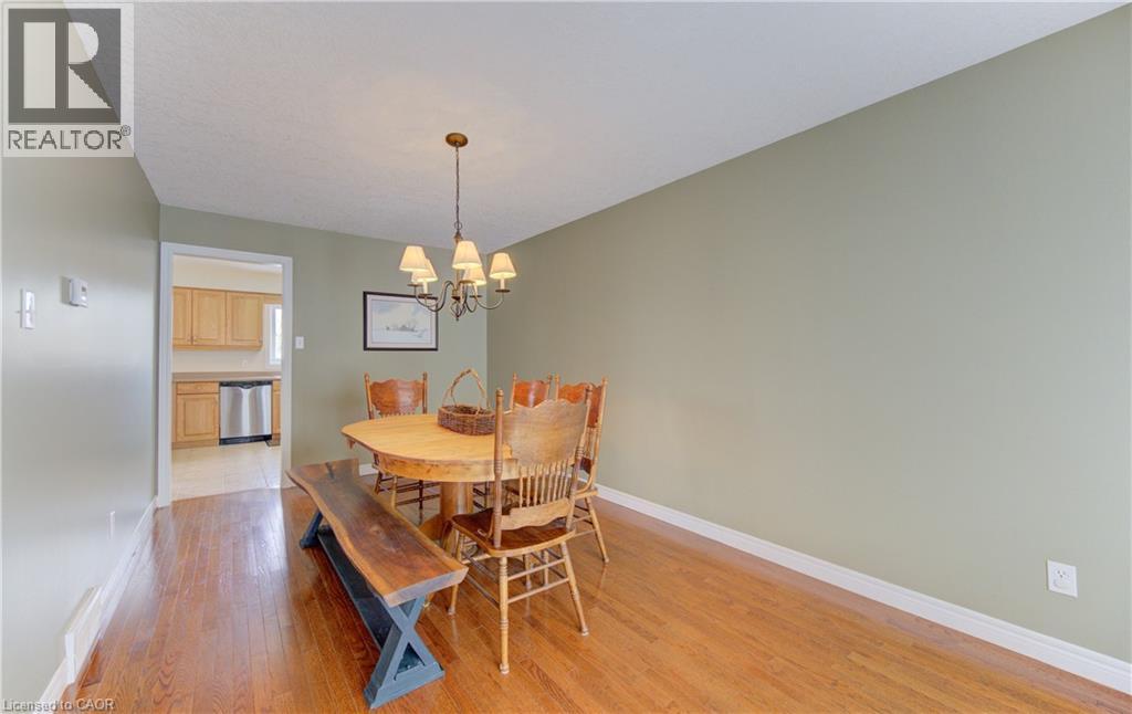 168 Bridgewater Crescent, Waterloo, Ontario N2M 2T3 - Photo 9 - 40808486