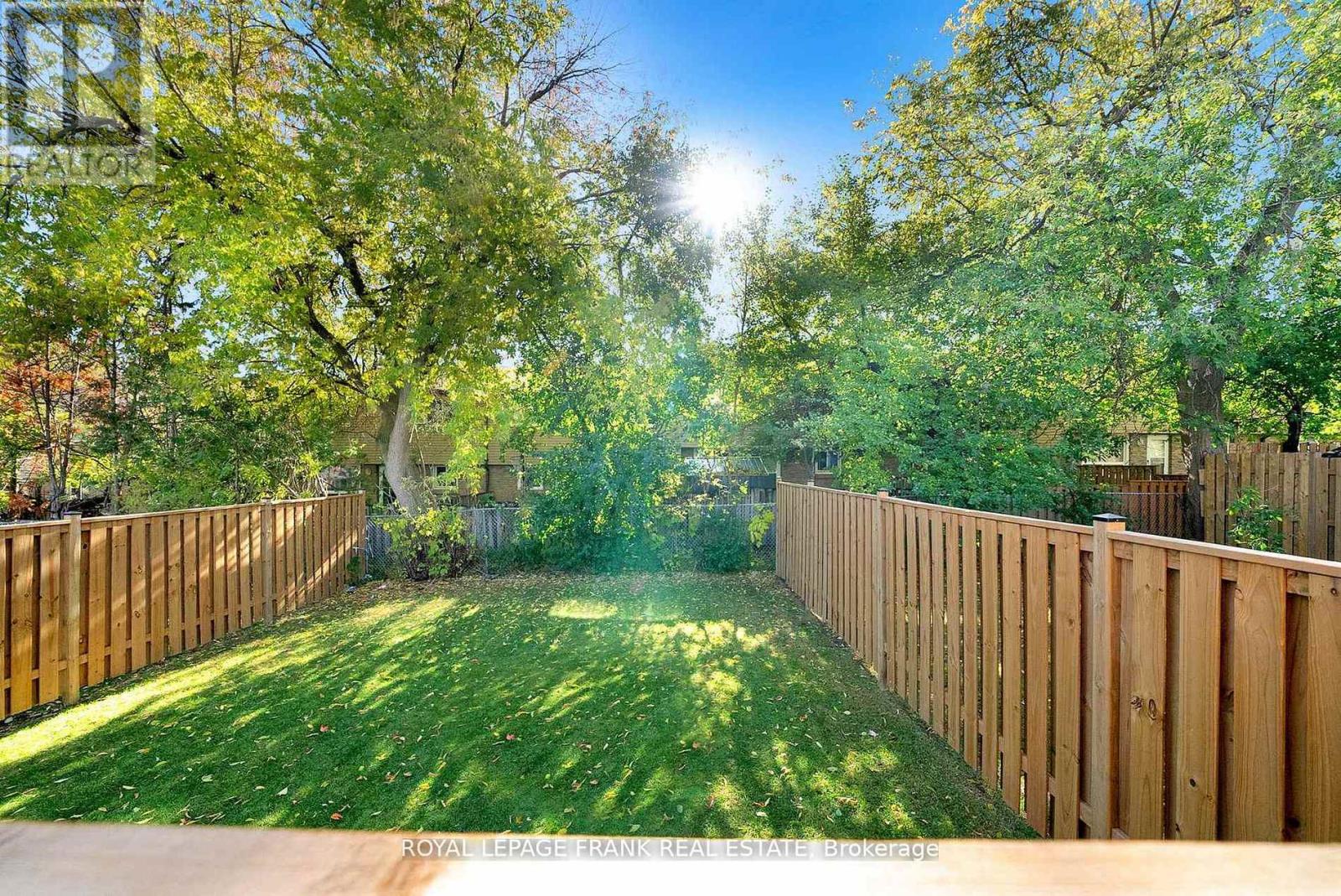 327 Anderson Avenue, Oshawa, Ontario  L1J 2N8 - Photo 9 - E12842924