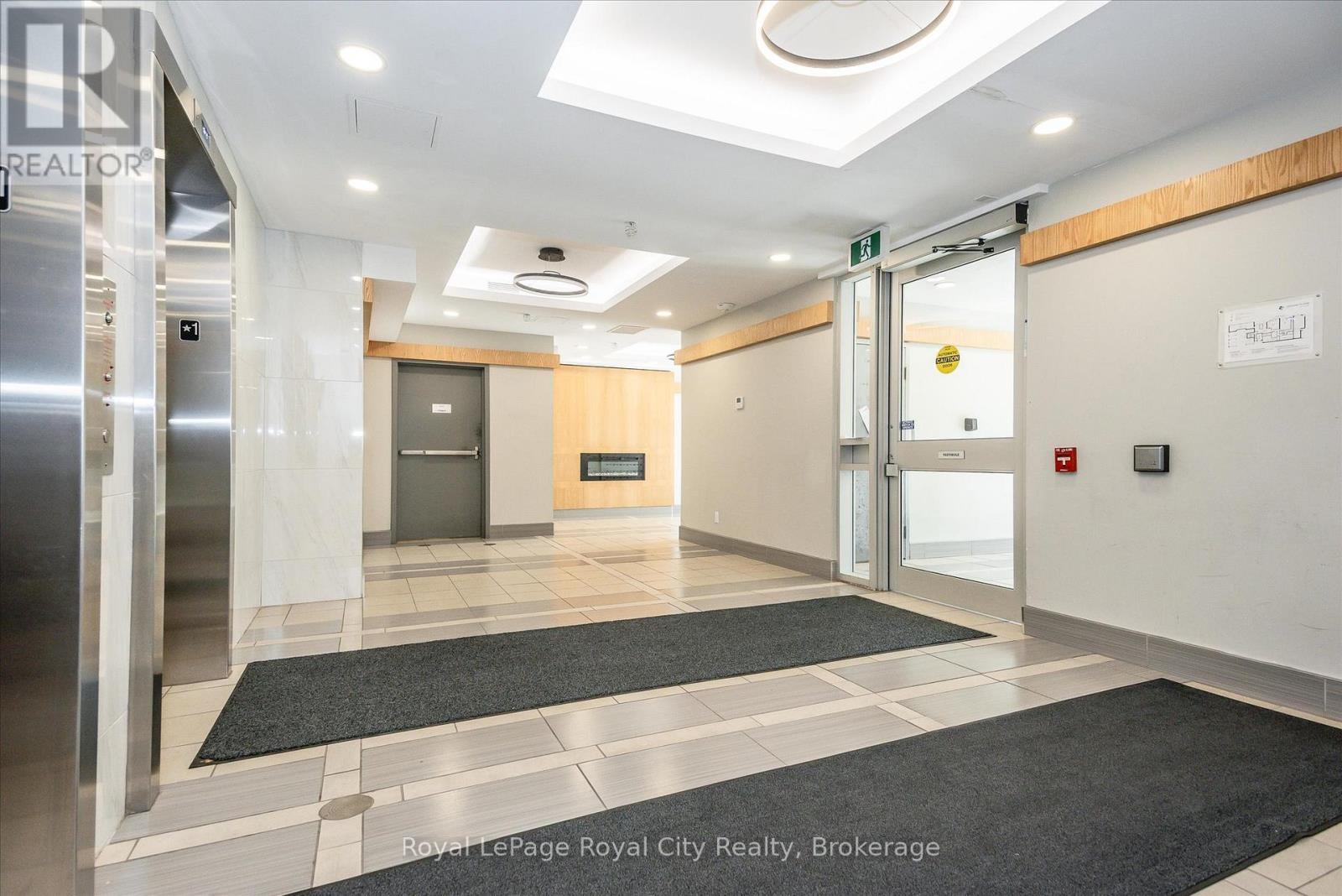 186 - 258a Sunview Street, Waterloo, Ontario  N2L 0H6 - Photo 23 - X12842890