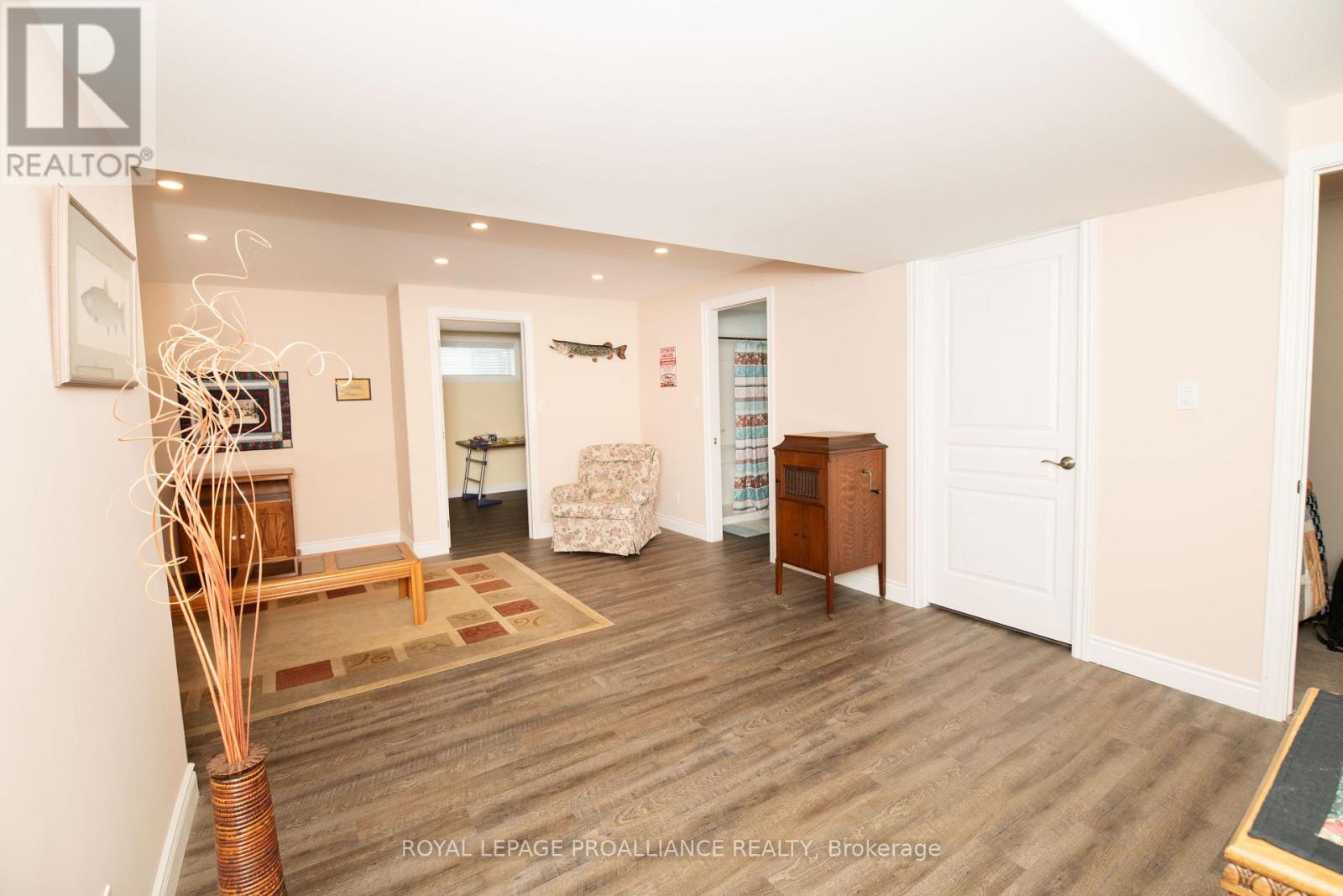 22 Walnut Crescent, Belleville, Ontario  K8N 0E4 - Photo 20 - X12842838