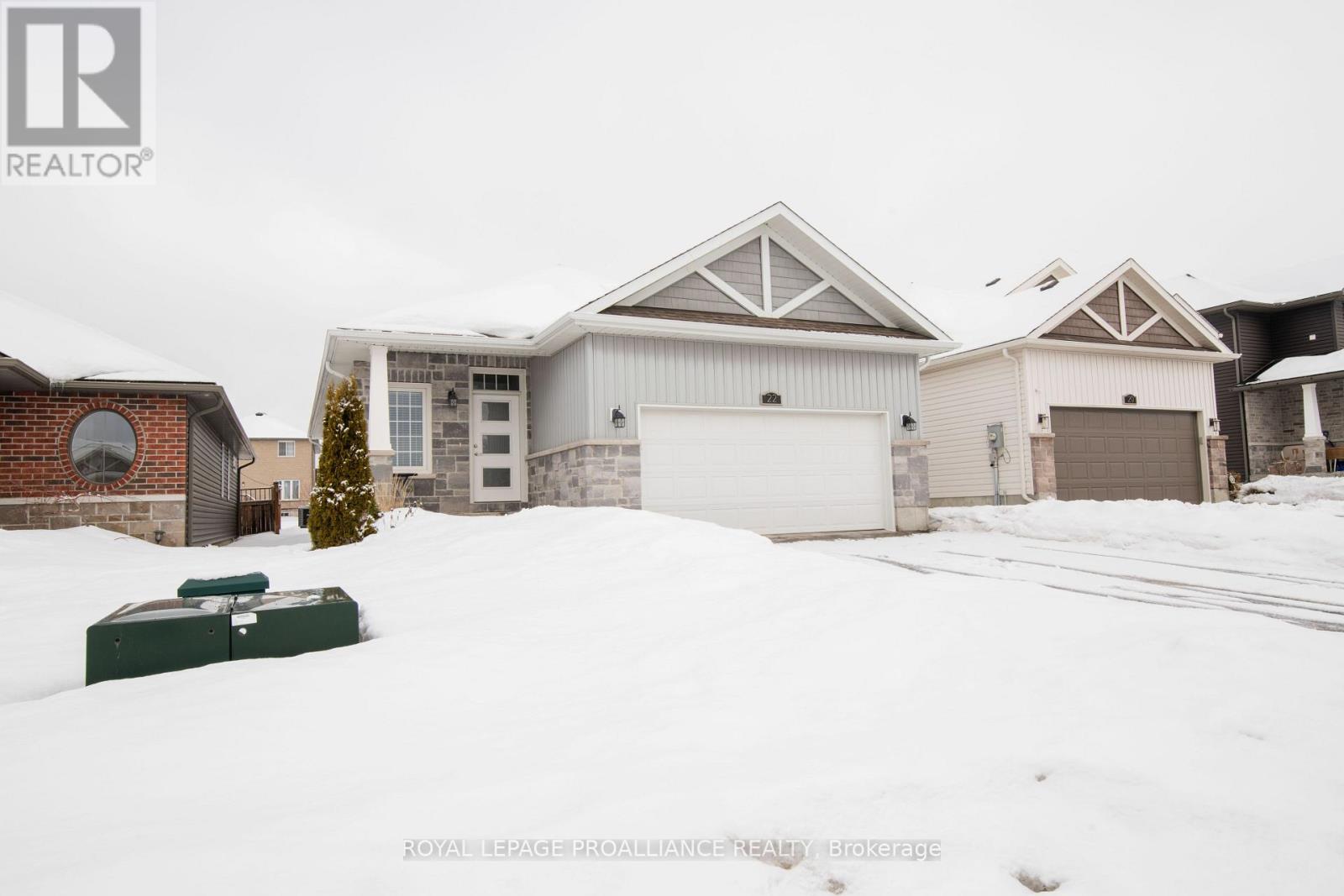 22 Walnut Crescent, Belleville, Ontario  K8N 0E4 - Photo 3 - X12842838
