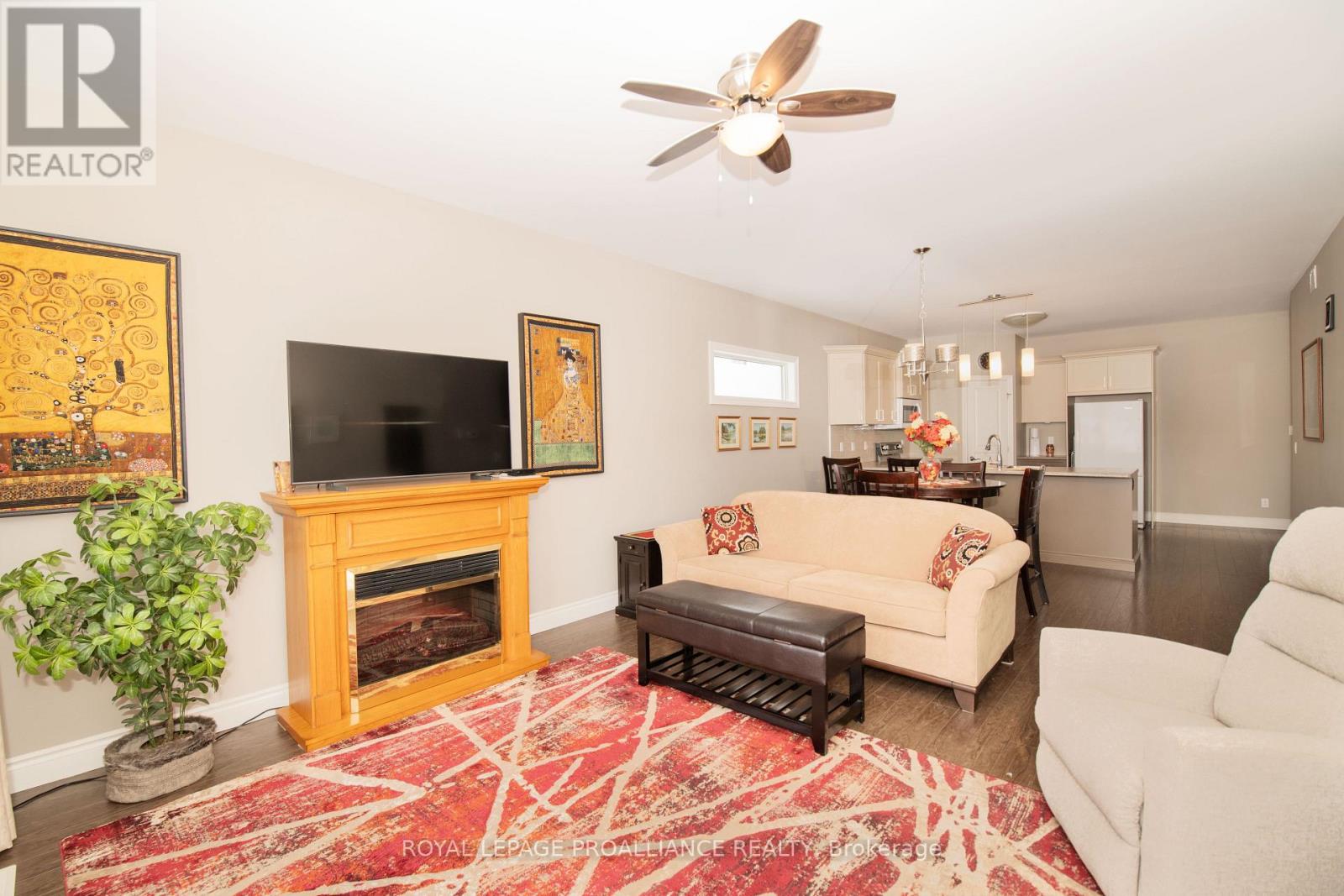 22 Walnut Crescent, Belleville, Ontario  K8N 0E4 - Photo 9 - X12842838