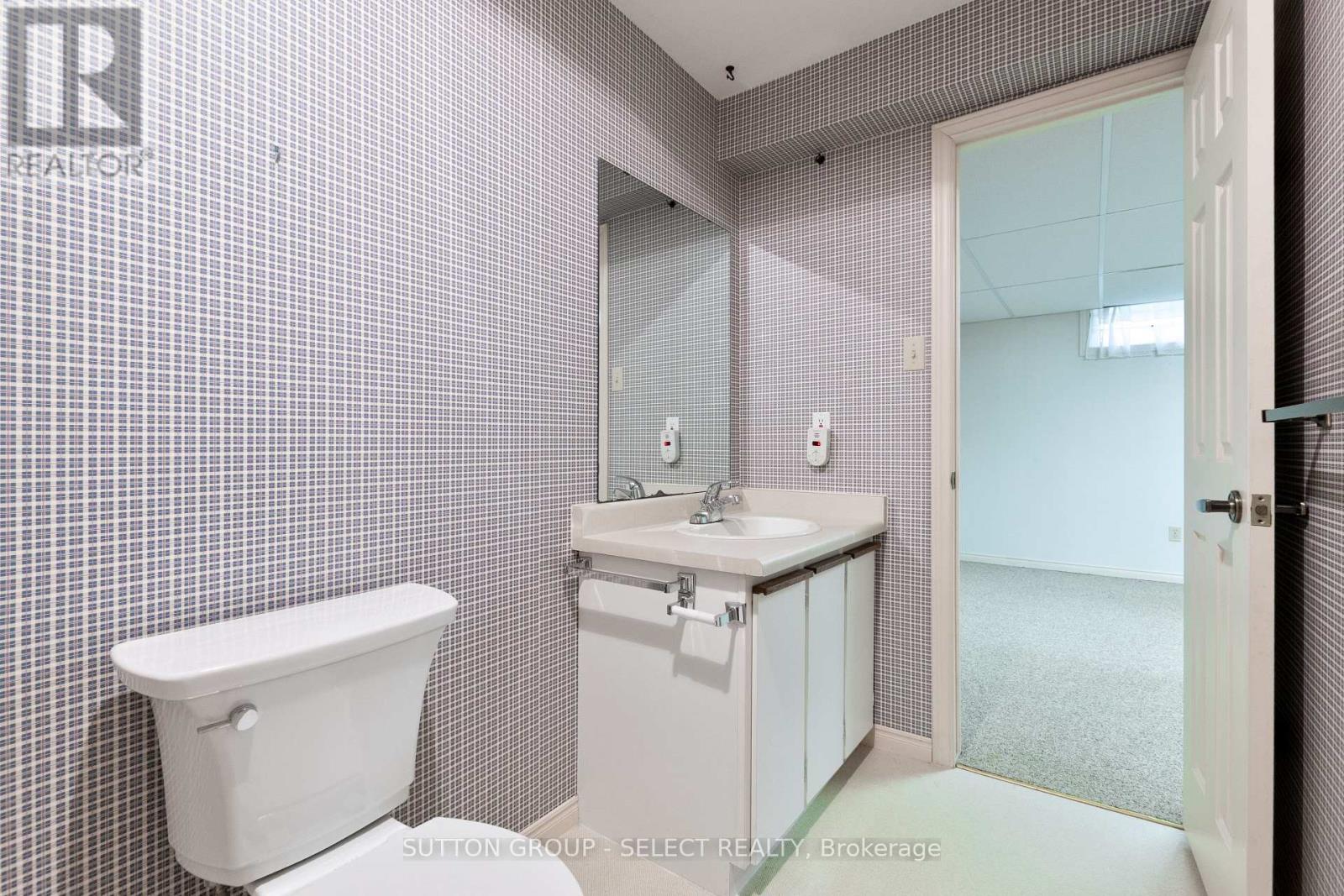 37 - 1443 Commissioners Road W, London South, Ontario  N6K 1E2 - Photo 39 - X12842770