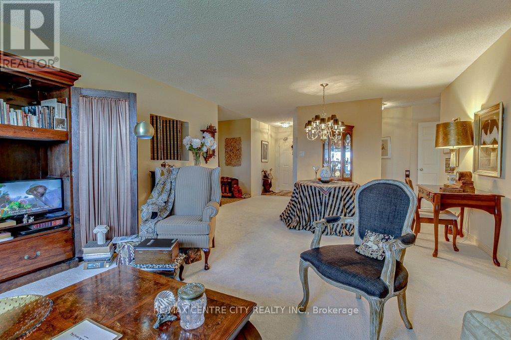 203 - 549 Ridout Street N, London East, Ontario  N6A 5N5 - Photo 20 - X12842792