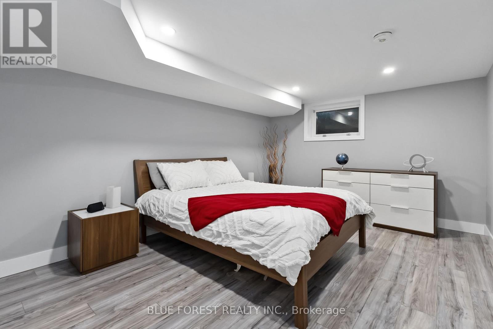 43 Southwood Crescent, London South, Ontario  N6J 1S8 - Photo 19 - X12842800