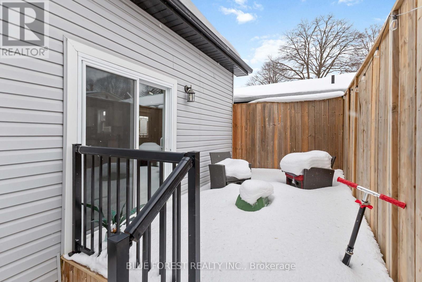 43 Southwood Crescent, London South, Ontario  N6J 1S8 - Photo 43 - X12842800
