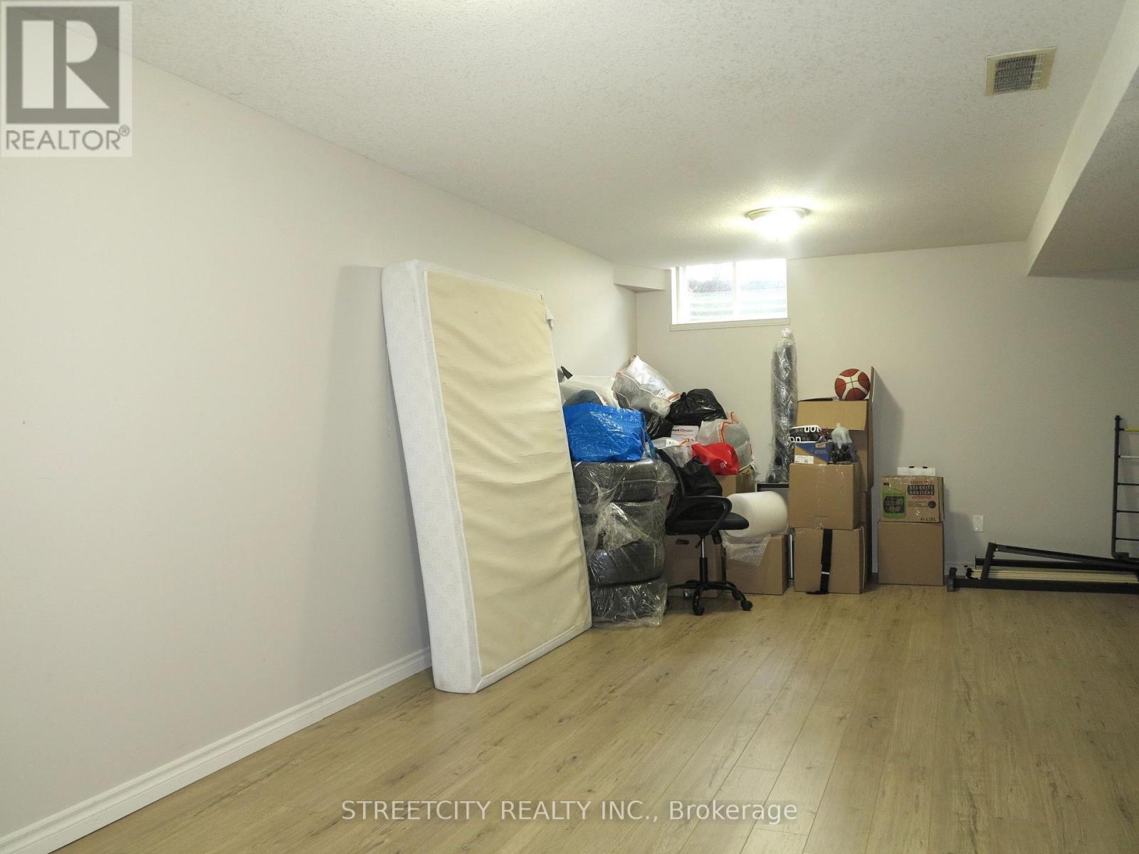 730 Silversmith Street, London North, Ontario  N6H 5R7 - Photo 20 - X12842934