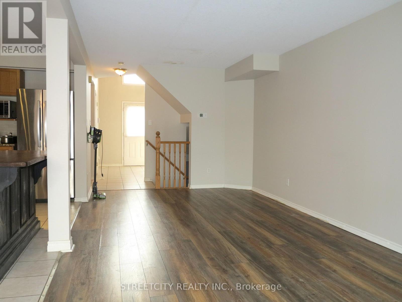 730 Silversmith Street, London North, Ontario  N6H 5R7 - Photo 7 - X12842934