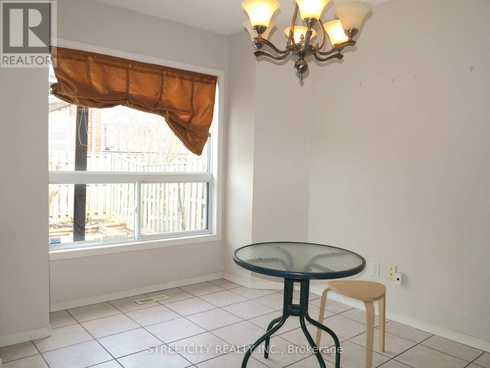 730 Silversmith Street, London North, Ontario  N6H 5R7 - Photo 8 - X12842934