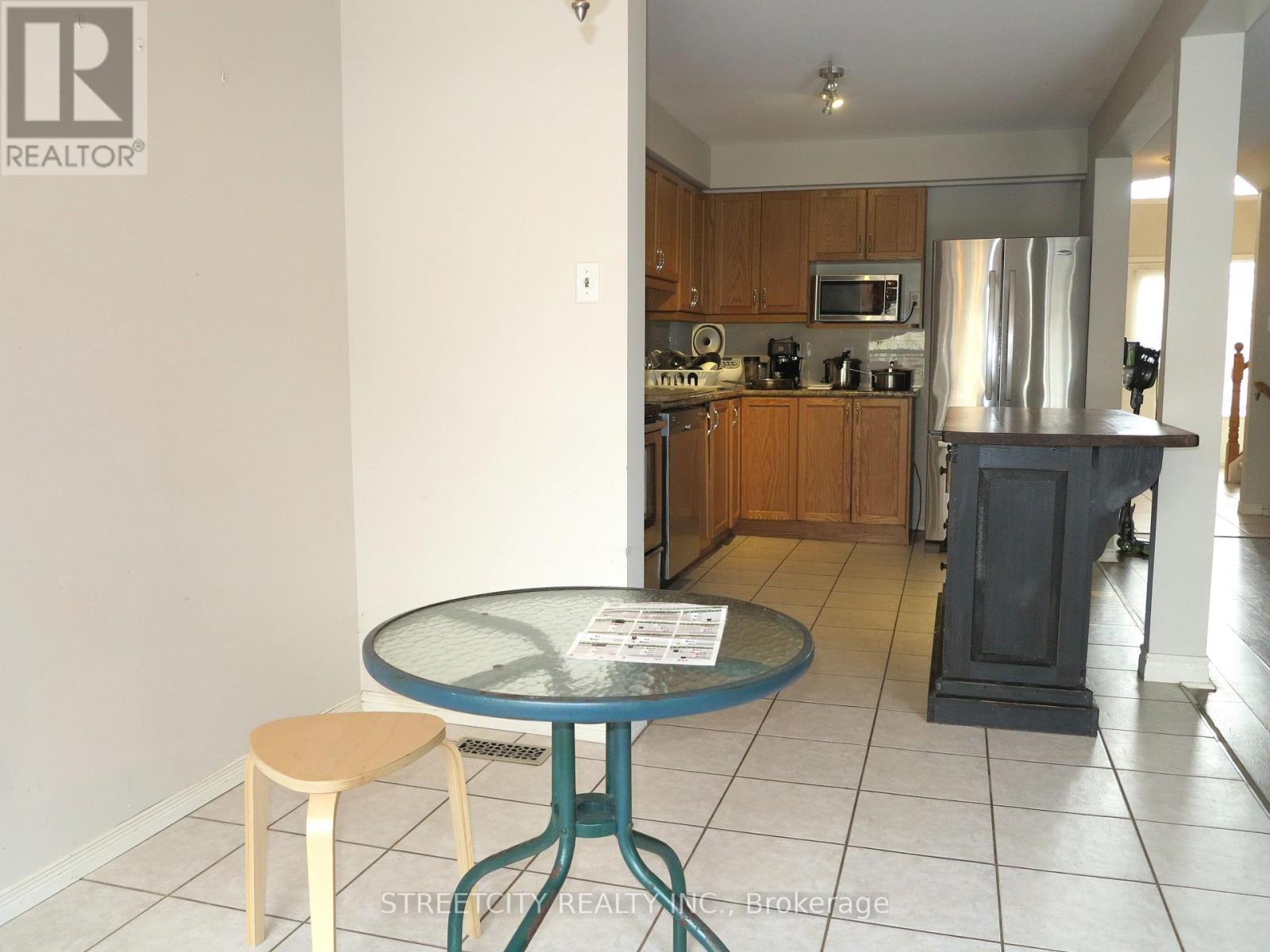 730 Silversmith Street, London North, Ontario  N6H 5R7 - Photo 9 - X12842934