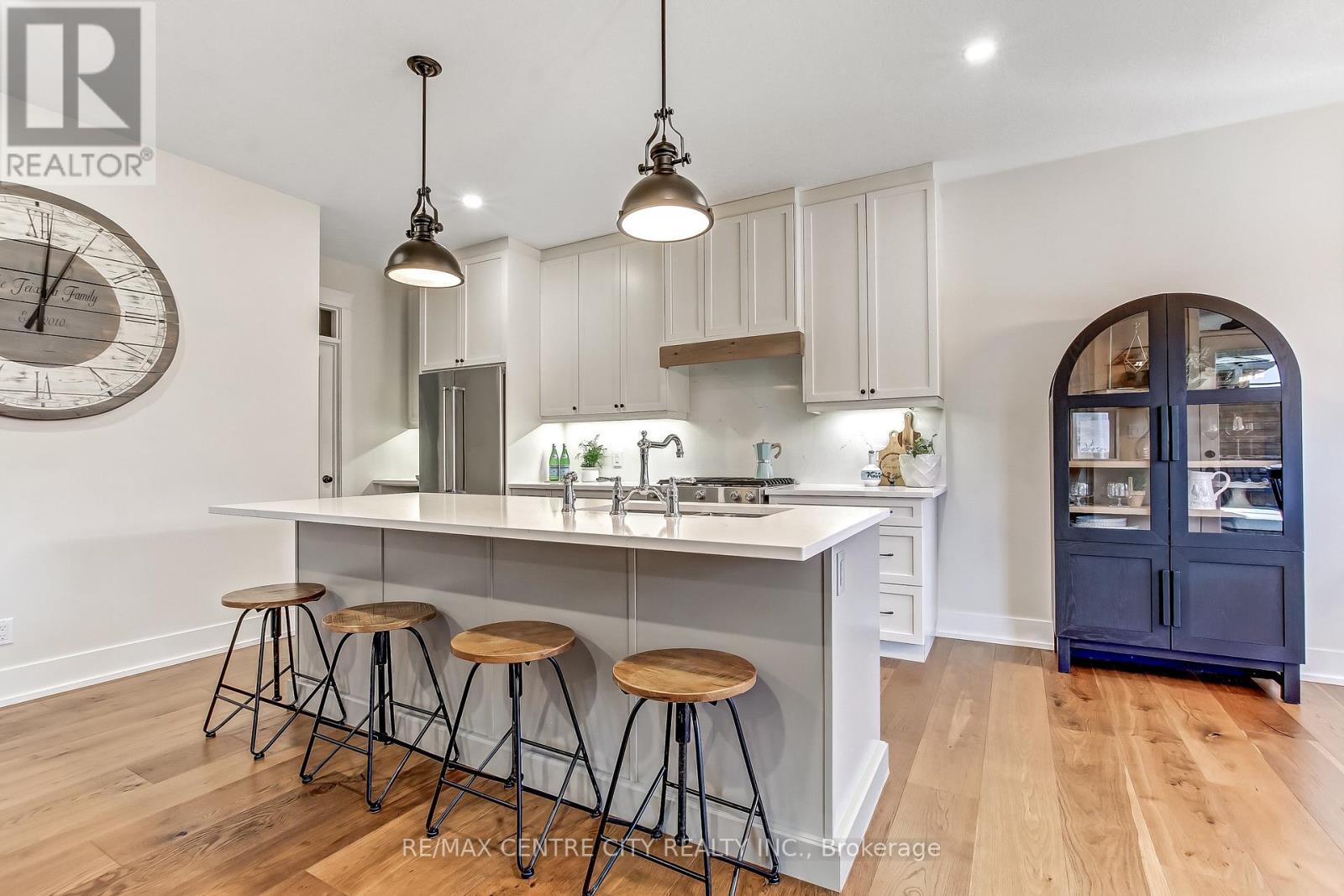 2200 Springridge Drive, London North, Ontario  N5X 0M3 - Photo 9 - X12842940