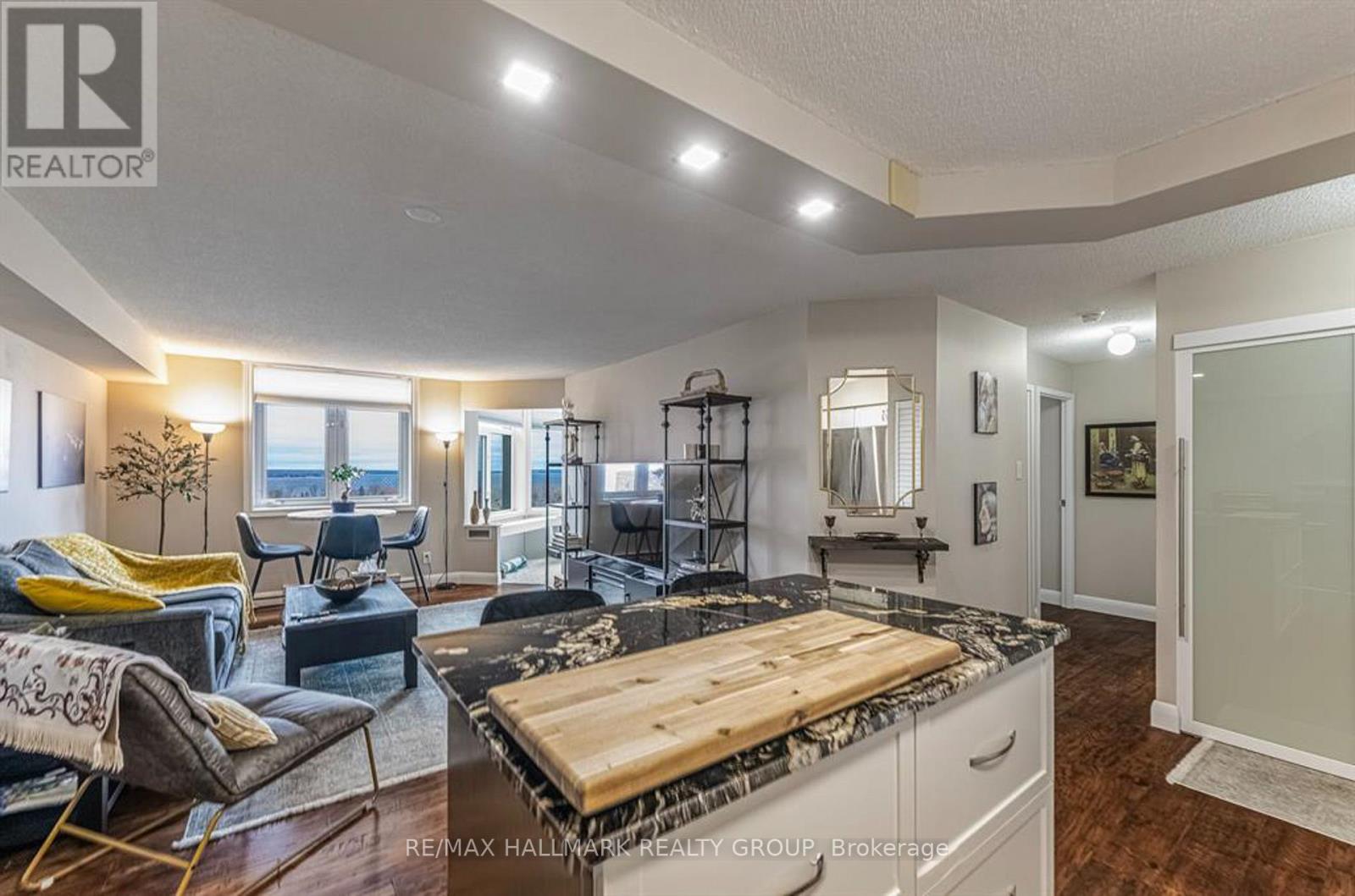 902 - 1025 Grenon Avenue, Ottawa, Ontario  K2B 8S5 - Photo 16 - X12842834