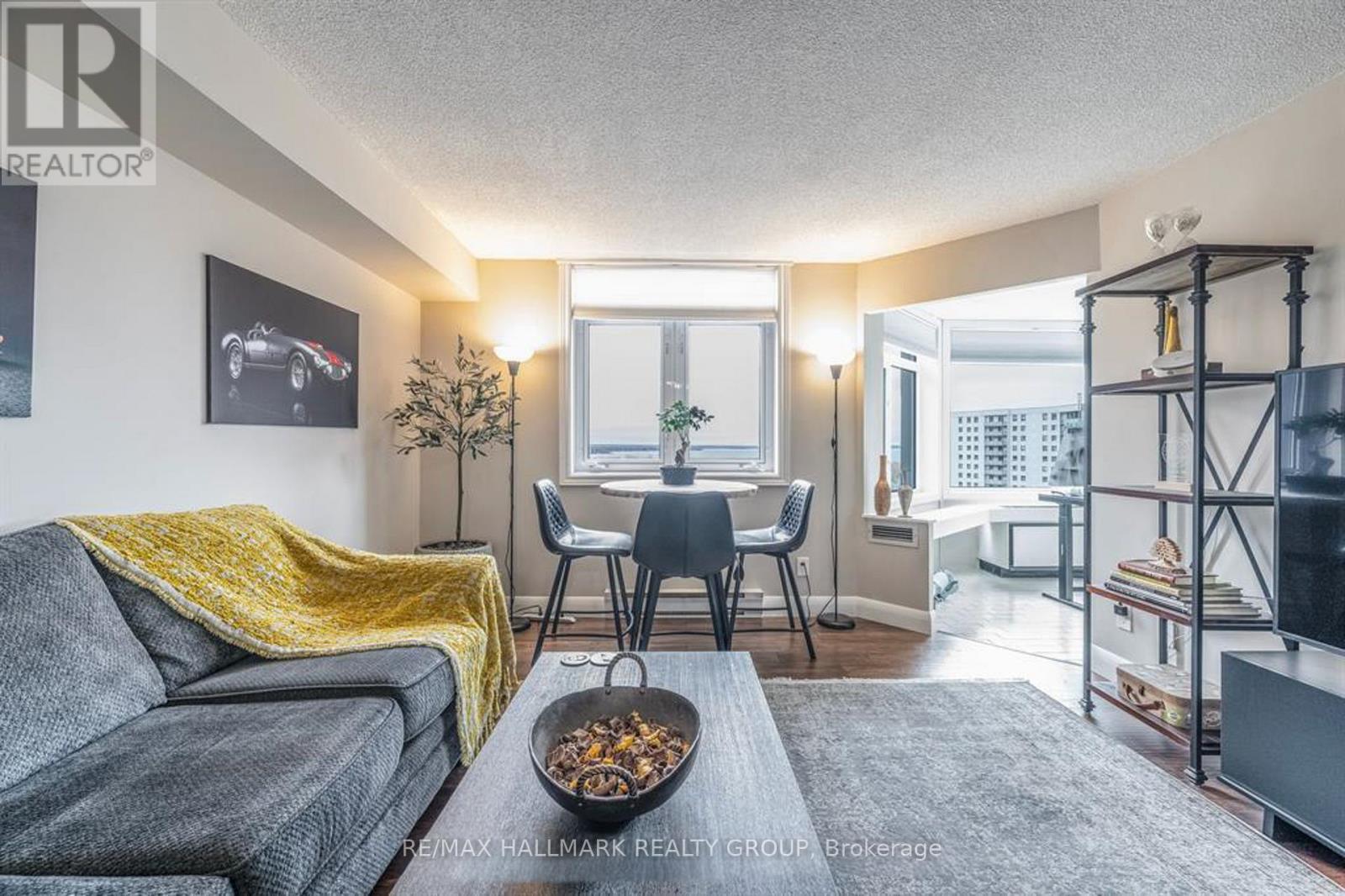 902 - 1025 Grenon Avenue, Ottawa, Ontario  K2B 8S5 - Photo 7 - X12842834