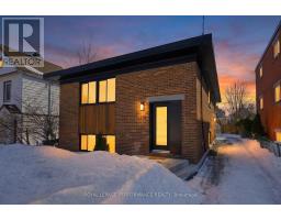 176 DAGMAR AVENUE, Ottawa, Ontario