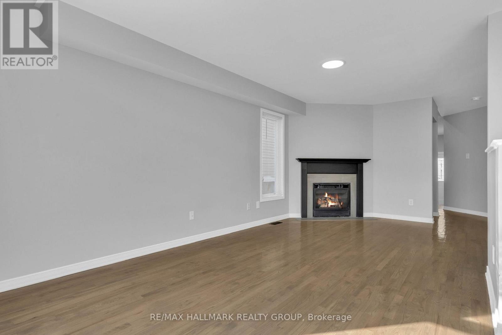 337 Brigitta Street, Ottawa, Ontario  K2S 0H9 - Photo 10 - X12842850