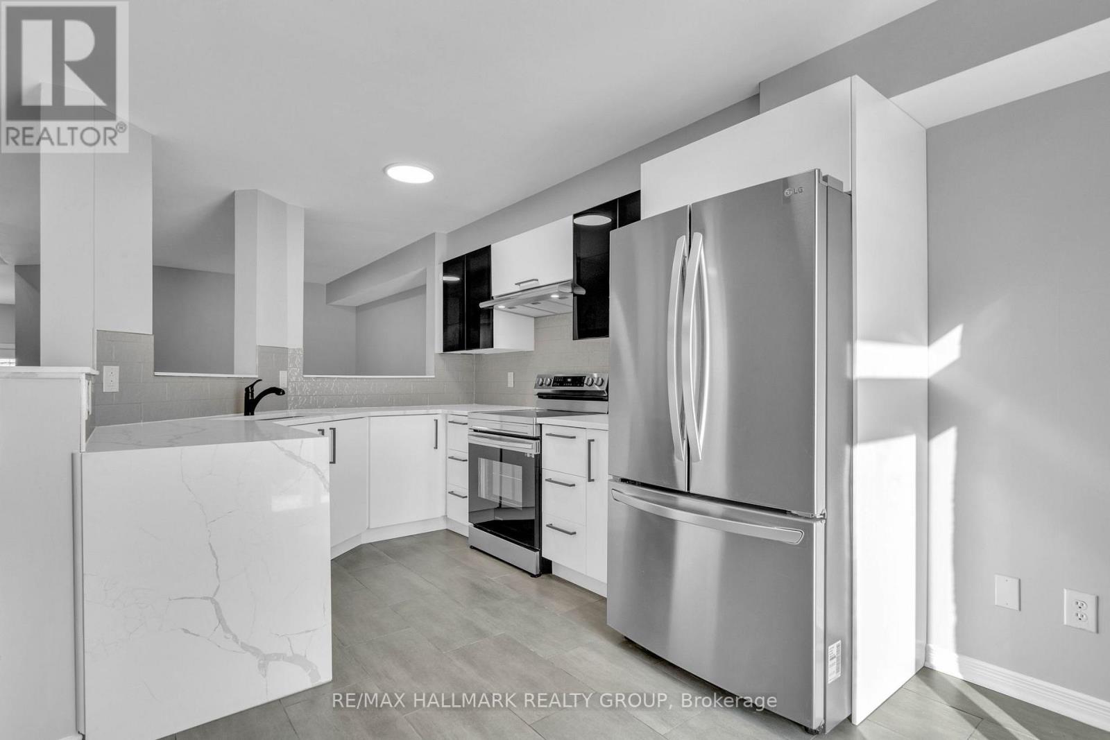 337 Brigitta Street, Ottawa, Ontario  K2S 0H9 - Photo 12 - X12842850