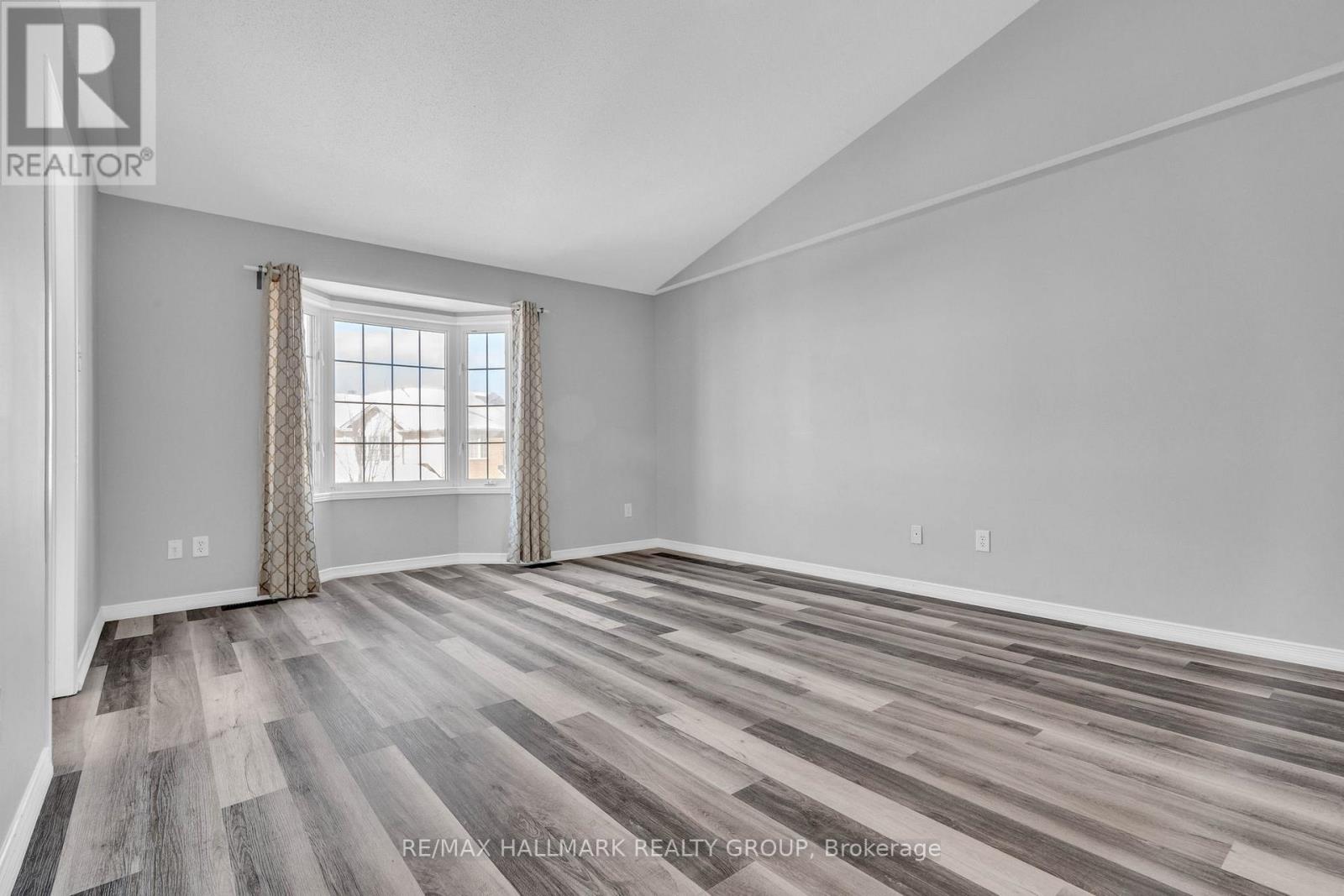 337 Brigitta Street, Ottawa, Ontario  K2S 0H9 - Photo 18 - X12842850