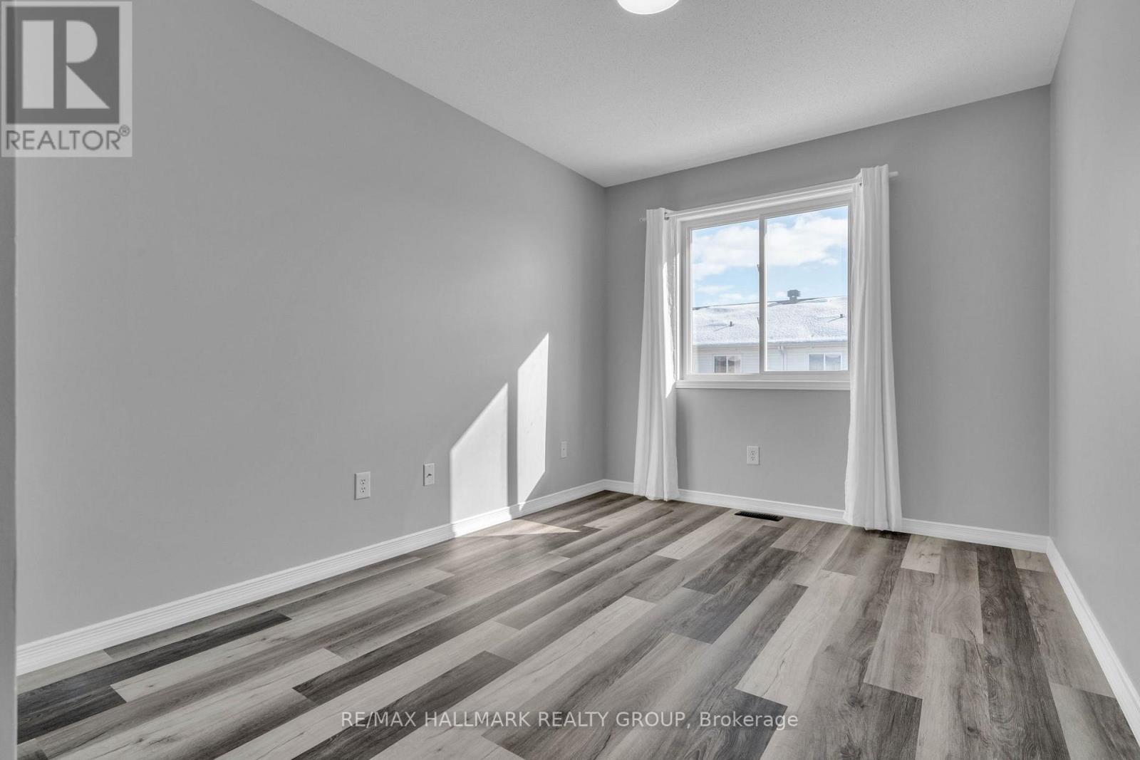 337 Brigitta Street, Ottawa, Ontario  K2S 0H9 - Photo 25 - X12842850