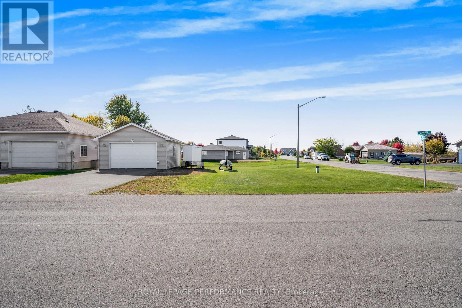 44 Lori Lane N, North Dundas, Ontario  K0C 2H0 - Photo 5 - X12842882