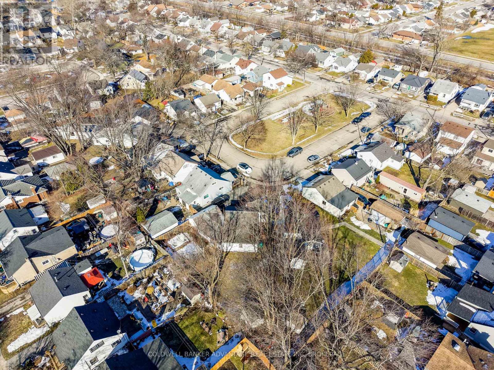 25 Dunkirk Court, Welland, Ontario  L3B 4W1 - Photo 27 - X12842760