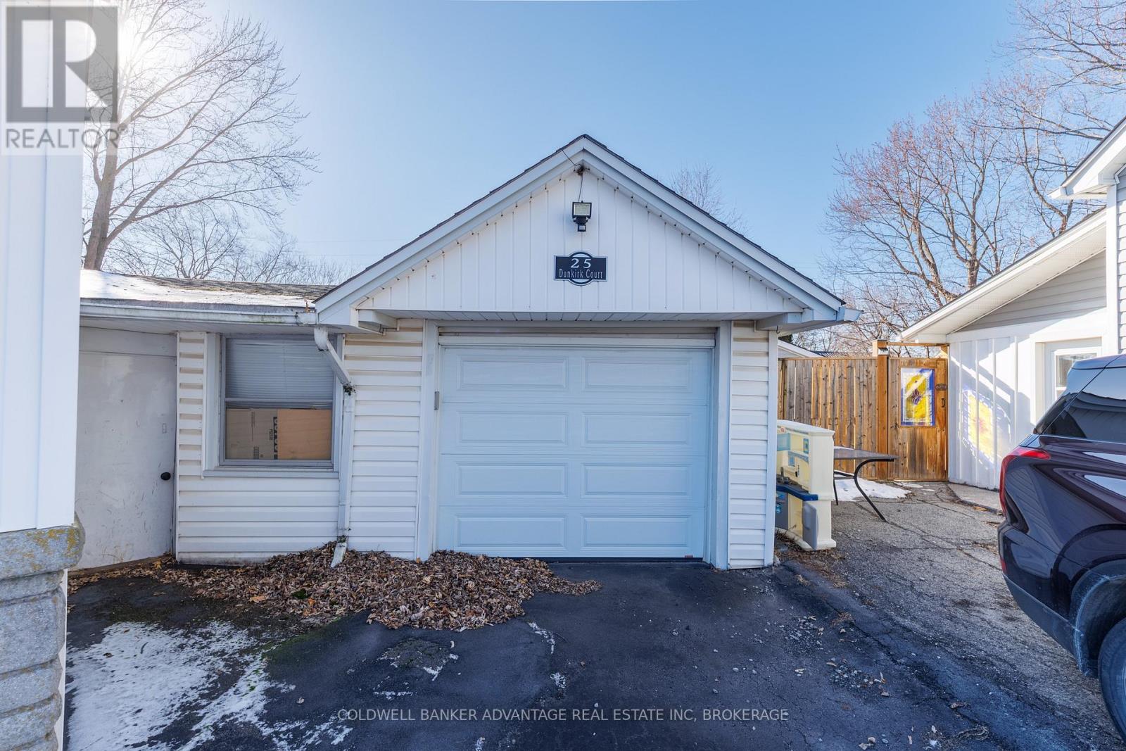 25 Dunkirk Court, Welland, Ontario  L3B 4W1 - Photo 3 - X12842760