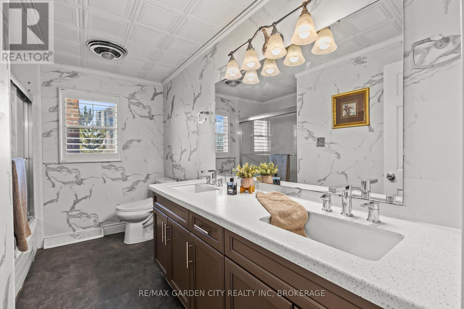 46 Adelene Crescent, St. Catharines, Ontario  L2T 3C8 - Photo 23 - X12842774