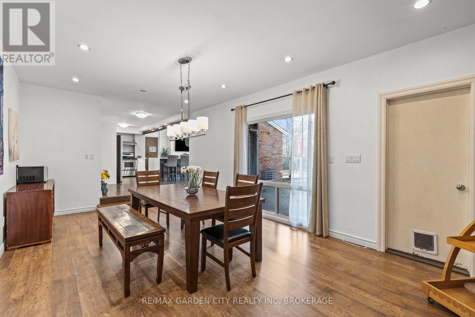 46 Adelene Crescent, St. Catharines, Ontario  L2T 3C8 - Photo 9 - X12842774