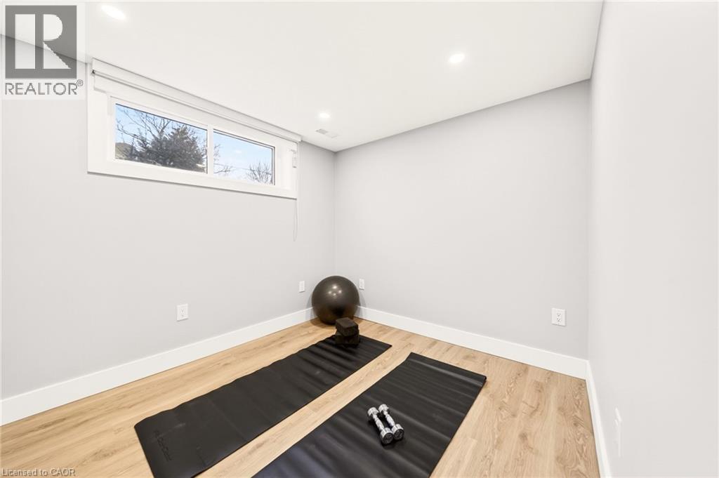 21 Victoria Street, Waterdown, Ontario  L0R 2H0 - Photo 42 - 40807788