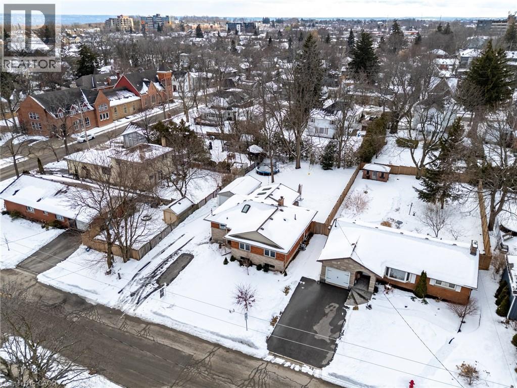 21 Victoria Street, Waterdown, Ontario  L0R 2H0 - Photo 47 - 40807788