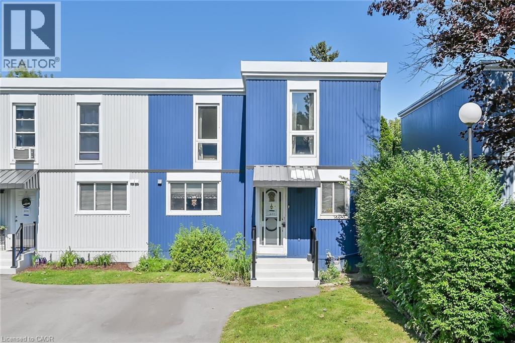 25 BRITTEN Close Unit# A11, Hamilton, Ontario