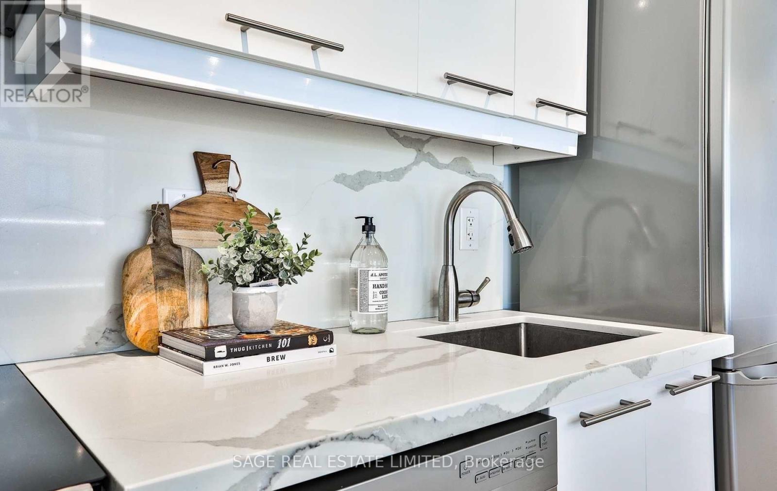 505 - 170 Sudbury Street, Toronto, Ontario  M6J 0A1 - Photo 6 - C12842764