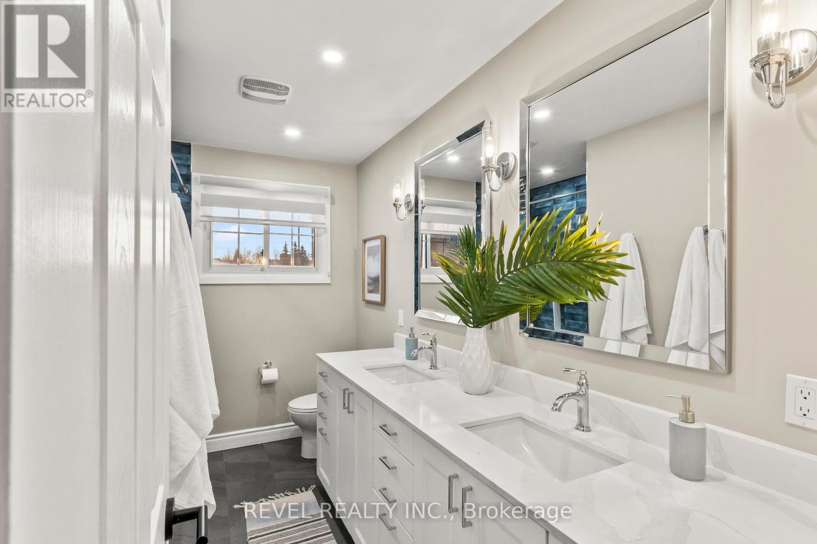 68 Applewood Crescent, Whitby, Ontario L1N 2E6 - Photo 29 - E12842782