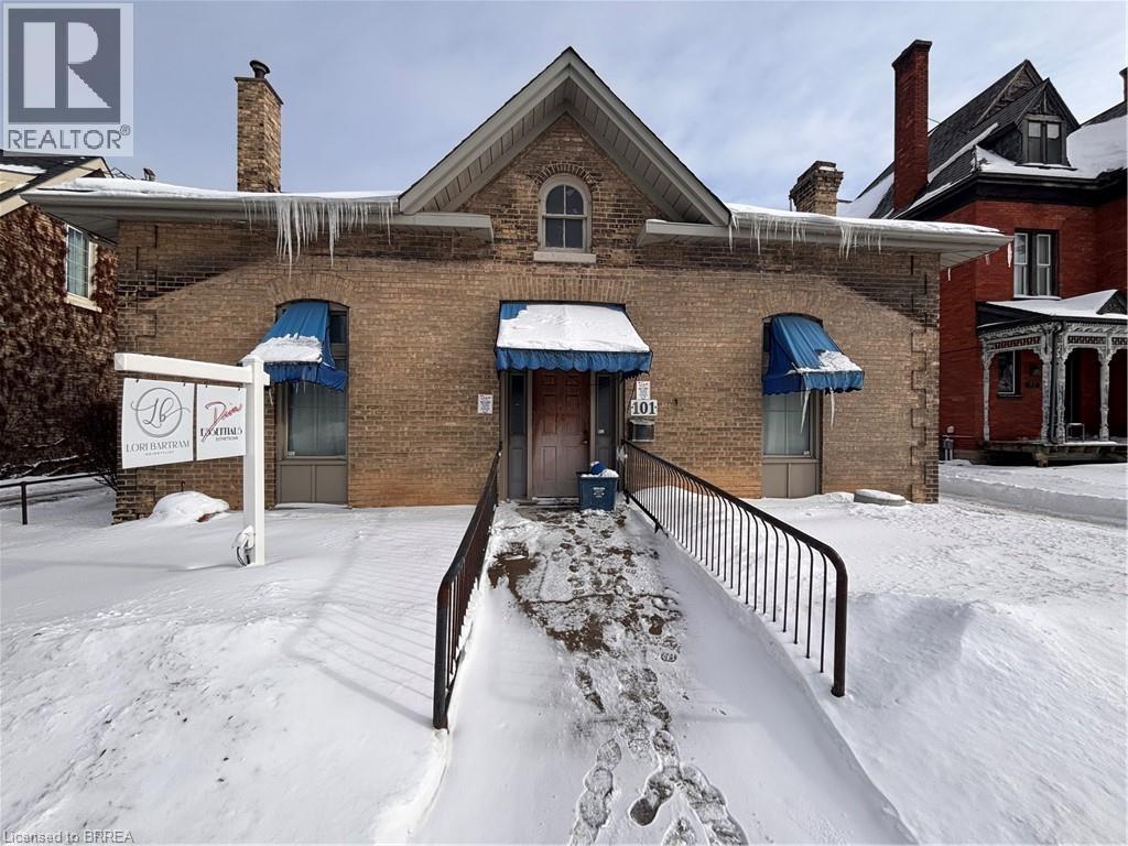 101 BRANT Avenue Unit# Back, brantford, Ontario