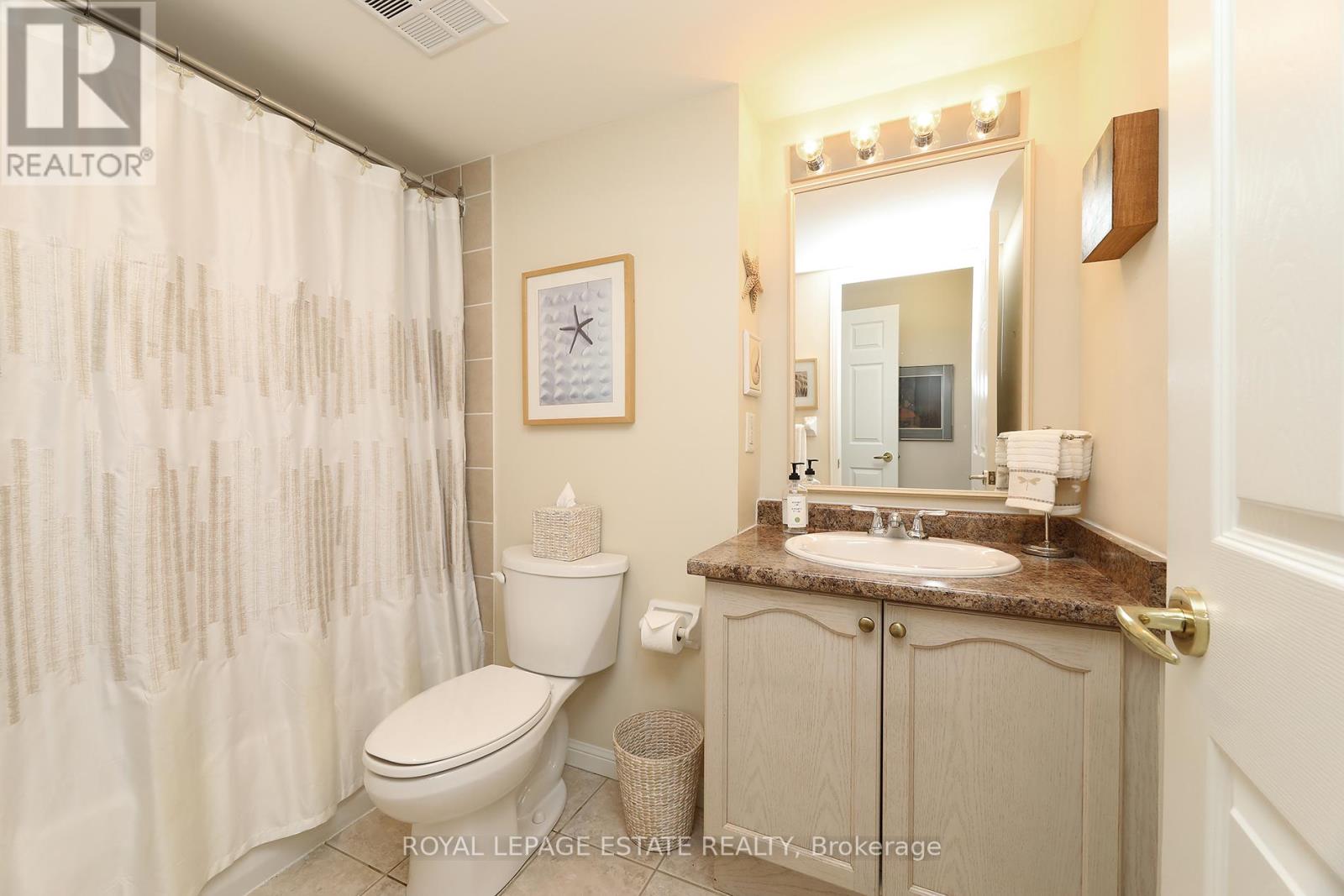 407 - 900 Bogart Mill Trail, Newmarket, Ontario  L3Y 8V5 - Photo 17 - N12842826